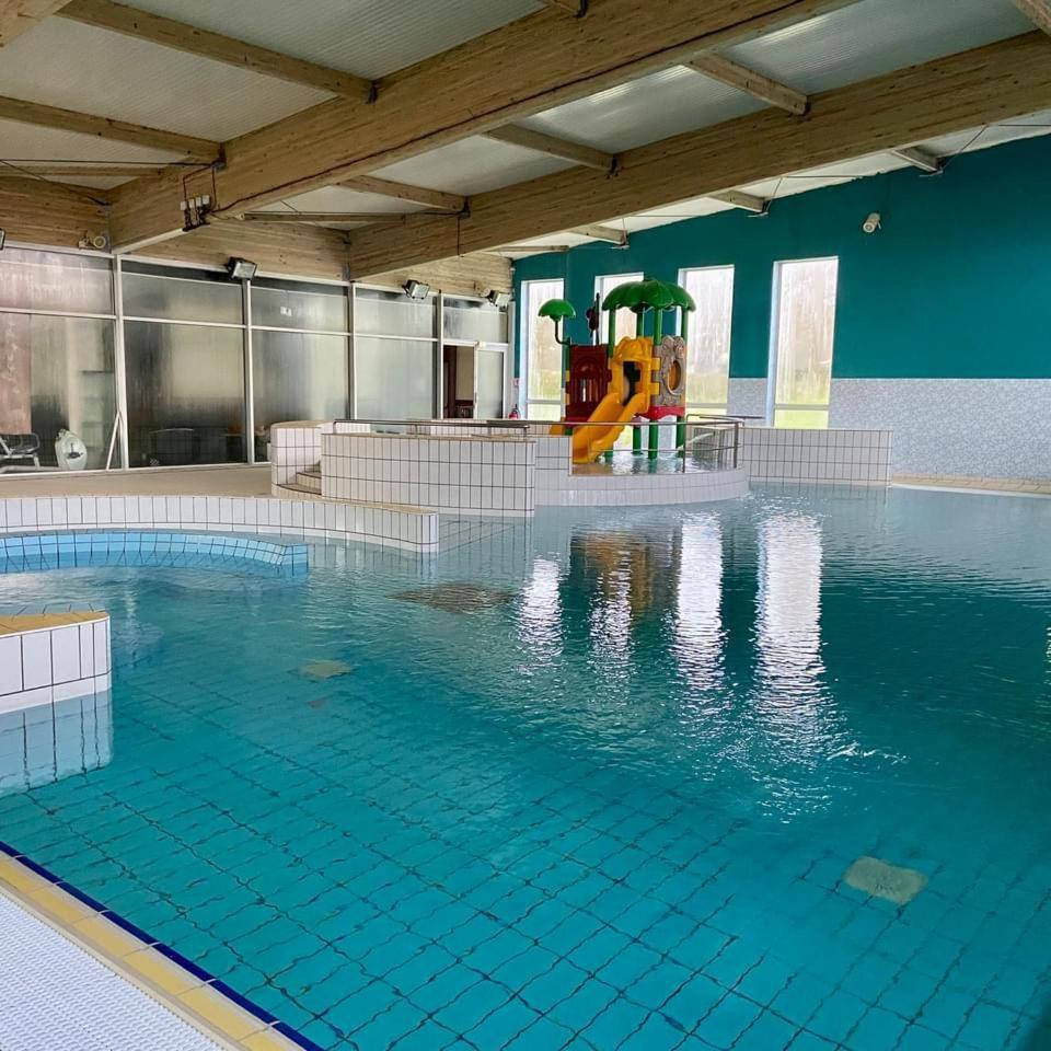 Chaleureux Dans Domaine Privé Hébergement de vacances