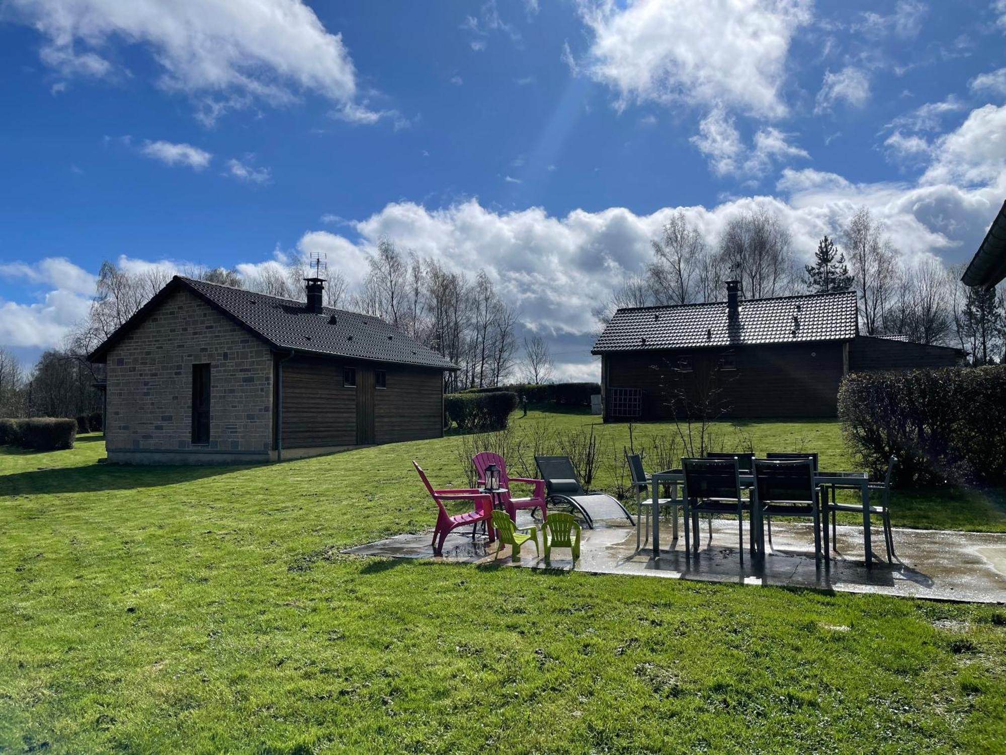 Hébergement de vacances Chaleureux Dans Domaine Privé Signy-le-Petit